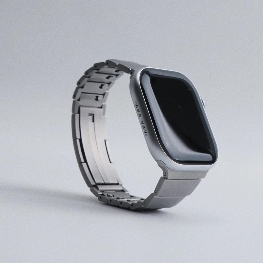 Premium Link Bracelet for Apple Watch – Refined Stainless Steel Style