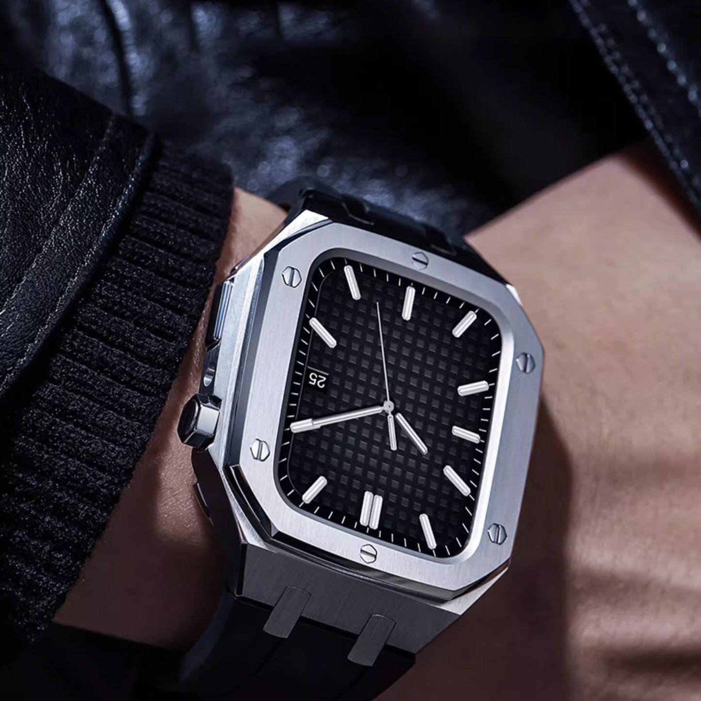 Pulseira de Silicone com Case em Aço Inoxidável para Apple Watch – AP9006