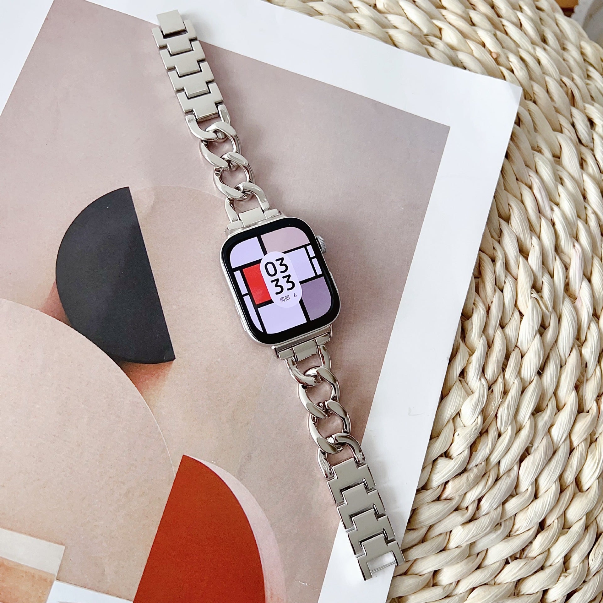 Women’s Luxury Apple Watch Bracelet – Elegant Stainless Steel Link Design