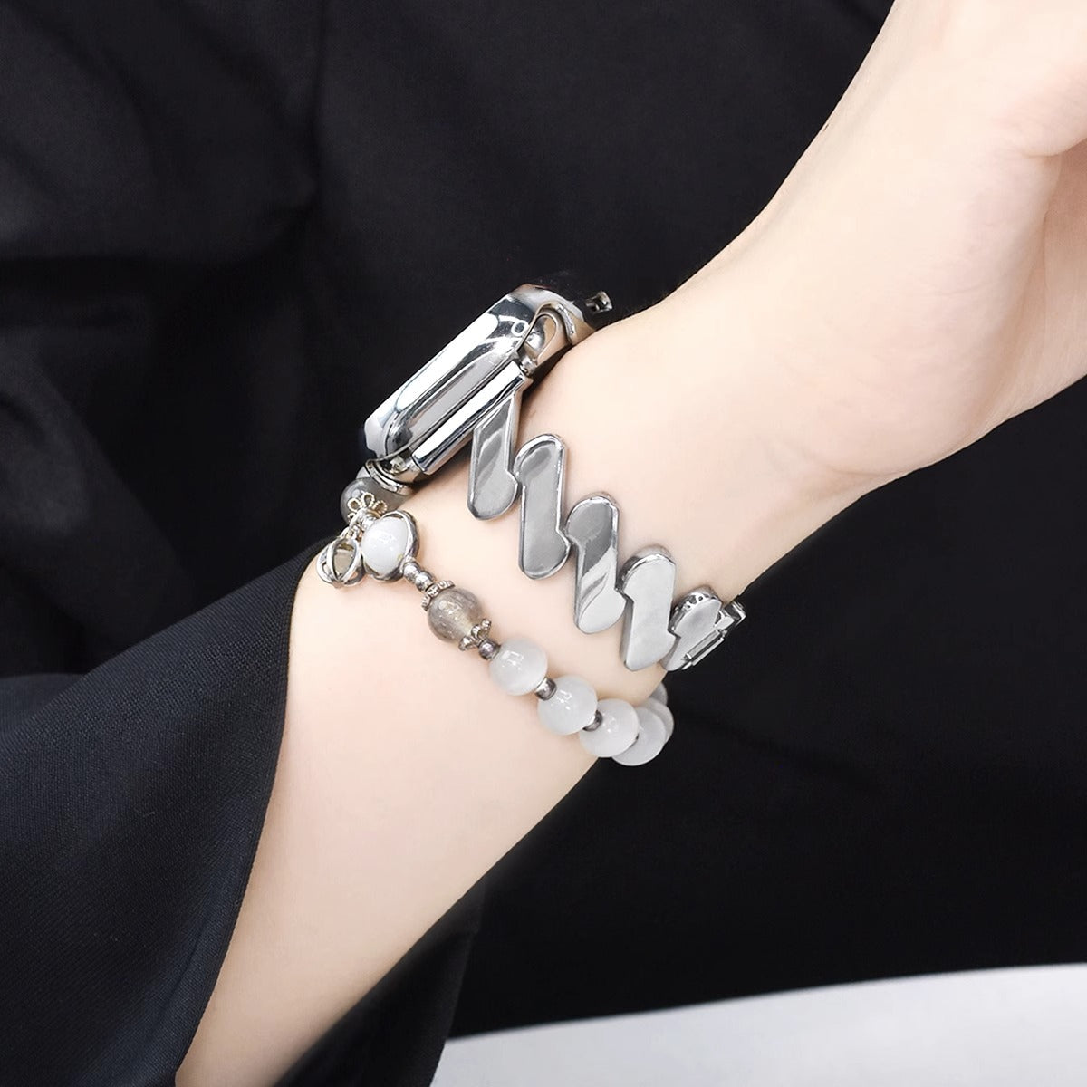 Women’s Stainless Steel Mobius Bracelet for Apple Watch