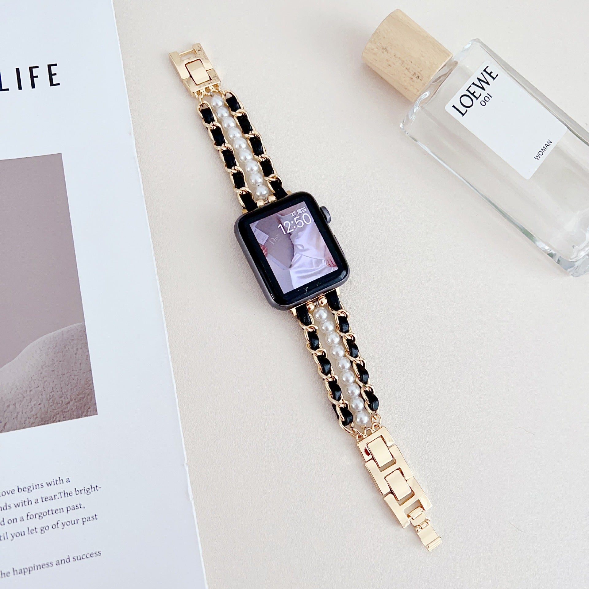 Elegant Pearl Bracelet for Apple Watch – Adjustable Metal Band