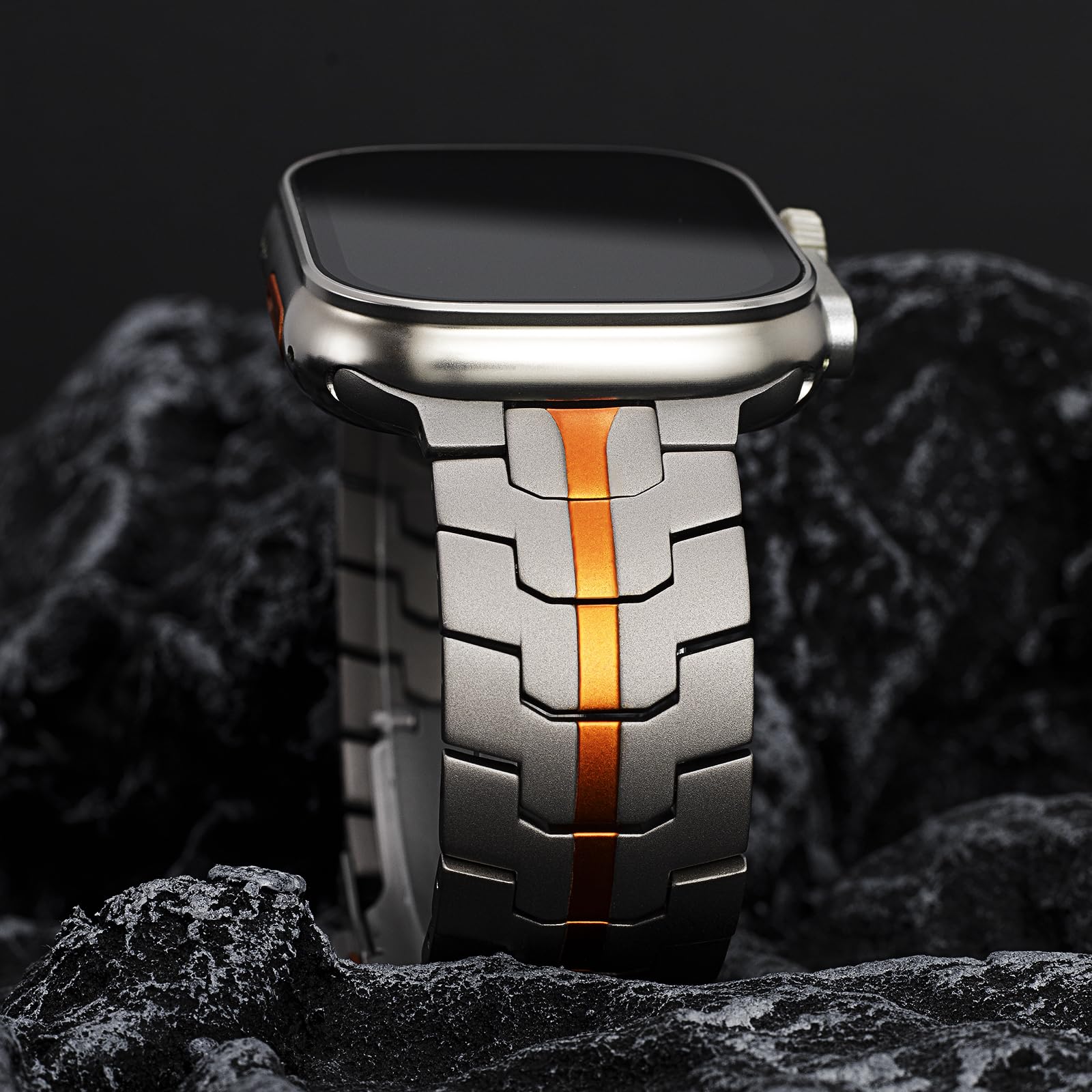 Men’s Apple Watch Titanium Band – Durable Build with Refined Finish
